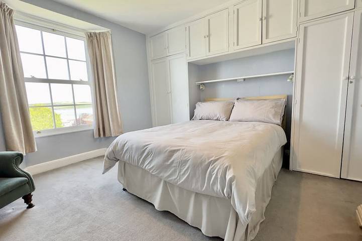 Coswarth Cottage  -  a character property that sleeps 6 guests  in 3 bedrooms in Padstow, Cornwall