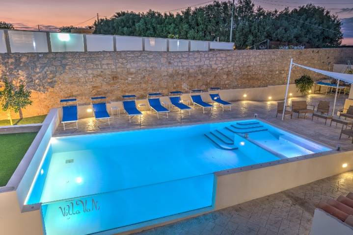 Gîte pour 5 personnes, avec jacuzzi et bassin pour enfant à Ragusa - 2