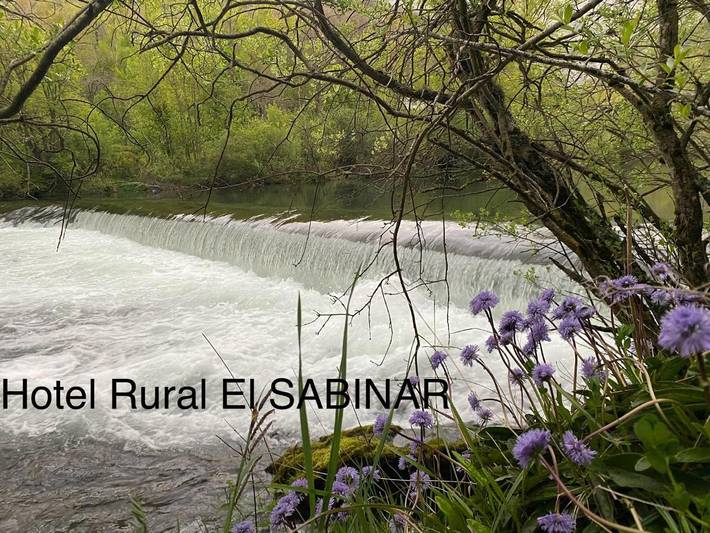 Hotel para 2 personas, con vistas en Parque Regional de la Montaña de Riaño y Mampodre - 2