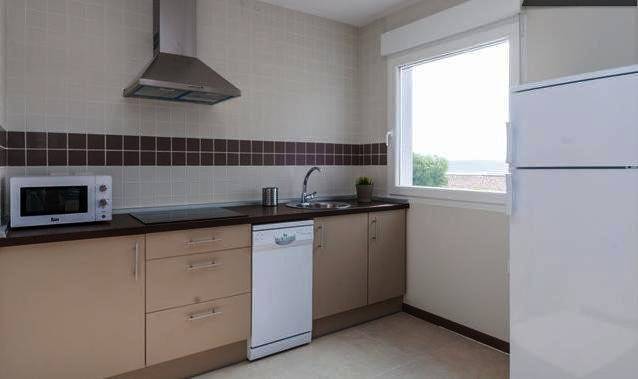 Gîte pour 6 personnes, avec vue ainsi que terrasse et jardin à Suances - 3