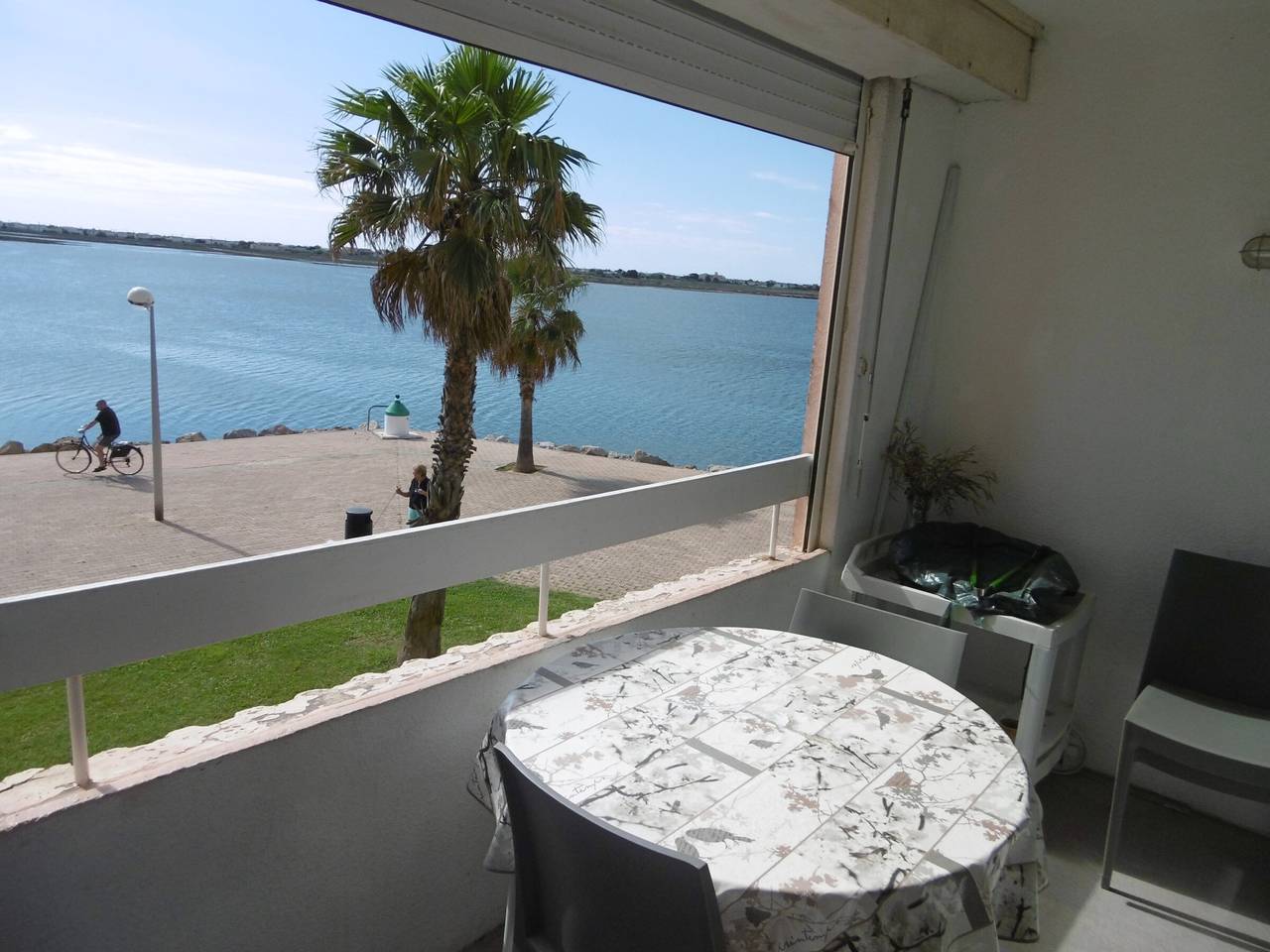 Entire apartment, Gruissan - Sea View T2 - 4 Pers - Private Parking in Gruissan (Ville), Gruissan