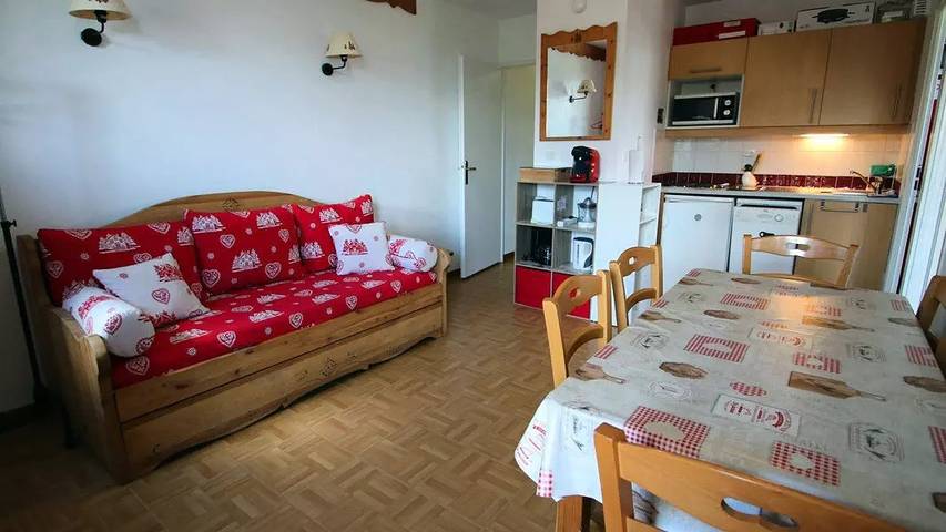 Gîte pour 6 personnes, avec balcon et piscine à Puy-Saint-Vincent - 2
