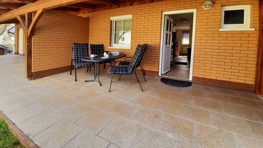 Bungalow für 4 Personen, mit Terrasse in Binz - 3