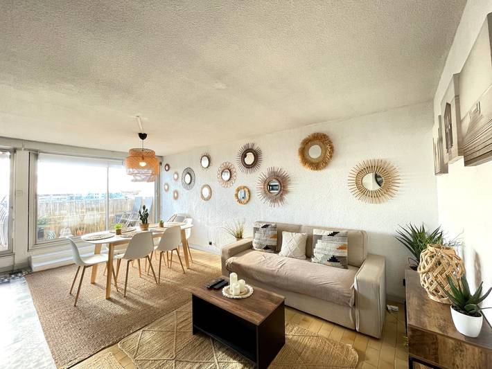 Gîte pour 6 personnes, avec terrasse dans Plage de La Corniche - 4