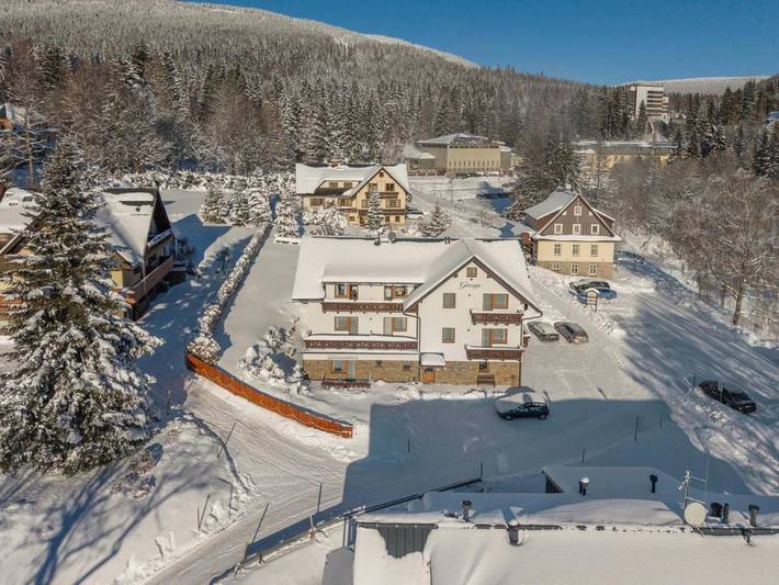 Ferienhaus für 4 Personen, mit Balkon und Terrasse sowie Garten und Ausblick in Spindlermühle - 4