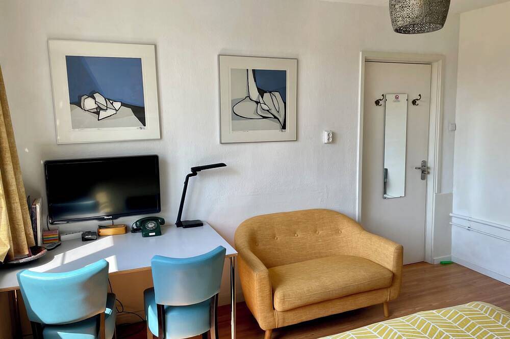 Tranquil city room with Wifi in charming Alkmaar in Alkmaar, Niederländische Nordsee