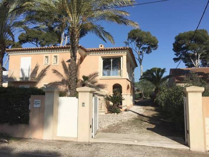 Villa pour 11 personnes, avec terrasse et vue à Giens