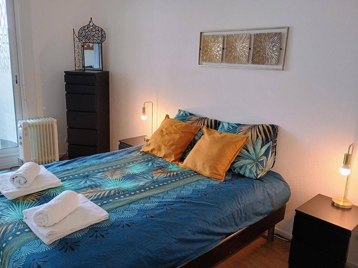 Appartement entier, One-Bedroom Apartment in Le Bouscat, Région de Bordeaux