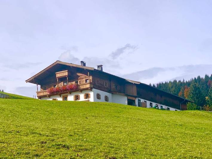 Ferienhaus für 9 Personen, mit Balkon und Terrasse sowie Garten in Hochfilzen