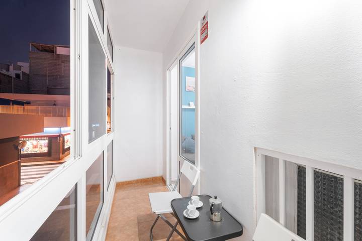 Location de vacances pour 4 personnes, avec balcon dans Las Galletas - 2