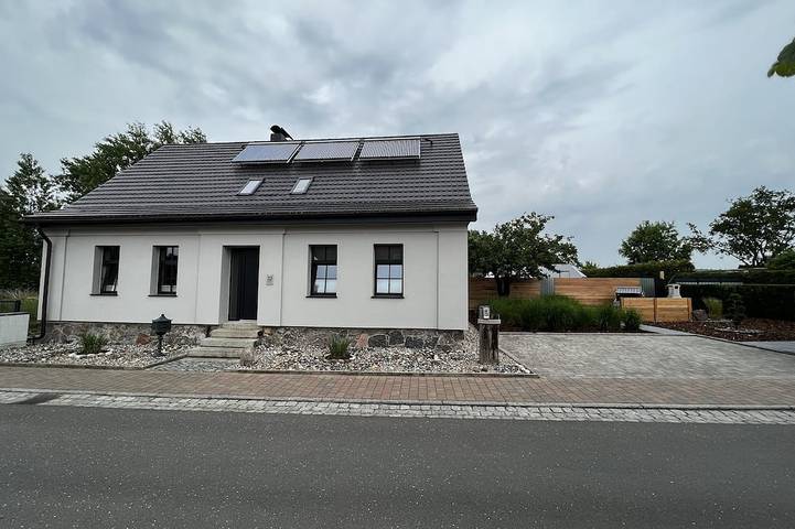Entire apartment, Charming vacation apartment in a central location in Polchow, Glowe