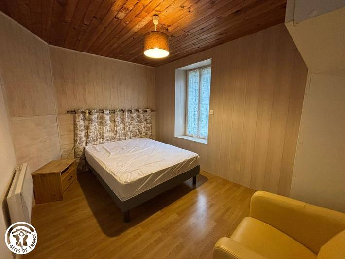 Casa renovada en el campo con terraza, Wifi incluido in Les Clouzeaux, Región de La Roche-sur-Yon