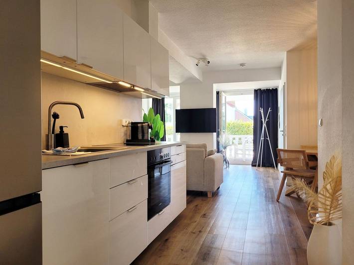 Ganze Ferienwohnung, Ferienwohnung mit Meerblick und Terrasse - Nur 50 Meter zum Strand inklusive Parkplatz und Fahrradunterstellplatz - Gemütliche Ferienwohnung "Gorch Fock" mit Parkplatz – Nur 50 Meter zur Ostsee in Sierksdorf, Ostholstein