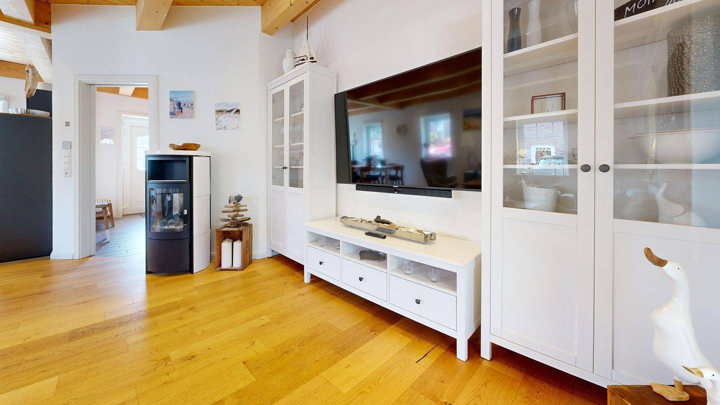 Komfortables Ferienhaus mit Terrasse und moderner Ausstattung in Utersum in Utersum, Föhr