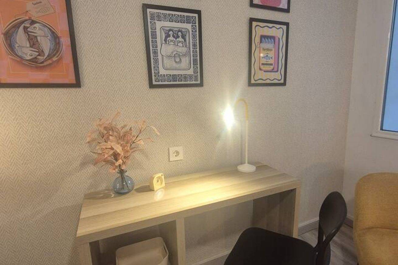 Ganze Wohnung, Bright Apt w/ Wi-Fi, Dishwasher & Full Kitchen in Oviedo, Cordillera Cantábrica