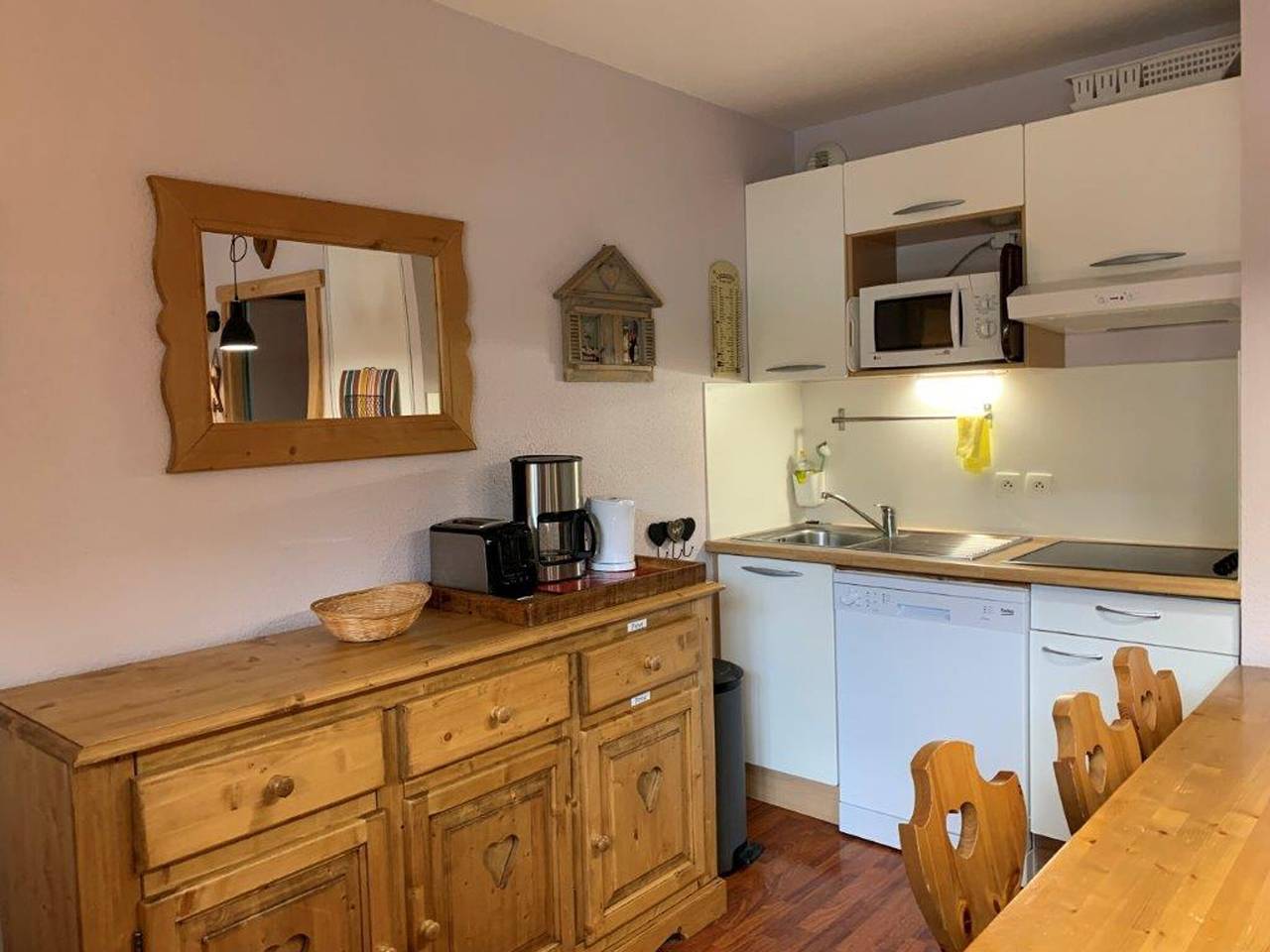 Apartamento entero, 3 Habitaciones para 8 Personas con Balcón en Vignec, cerca de Saint-Lary-Soulan in Vignec, Parque nacional de los Pirineos