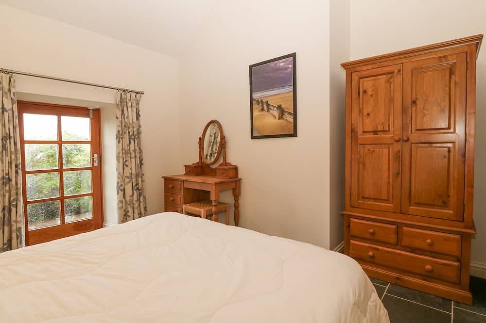 The Old Dairy, pet friendly, country holiday cottage in Abersoch in Abersoch, Gwynedd