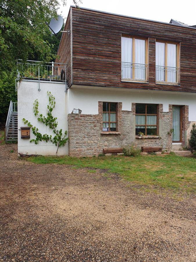 Ferienwohnung für 2 Personen, mit Garten und Terrasse in Kall