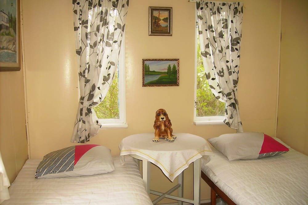 Un cottage estivo sulla costa occidentale di Gothenburg arcipelago con spiaggia privata in Goteborg, Västergötland