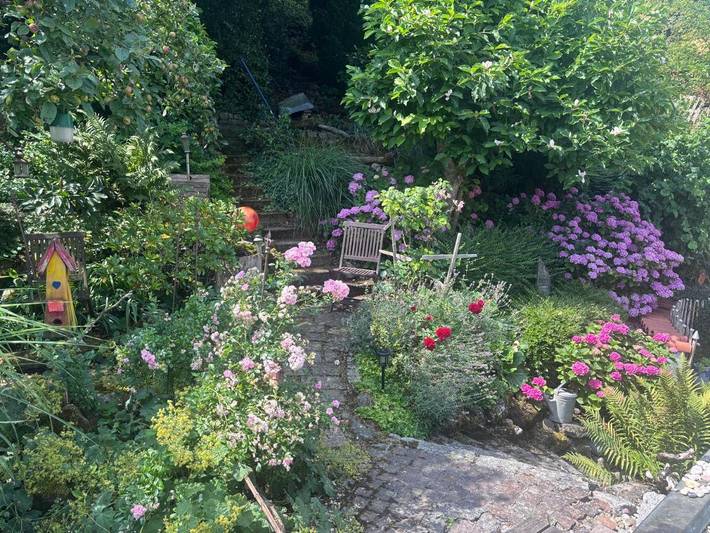 Chambre d’hôte pour 2 personnes, avec vue ainsi que terrasse et jardin