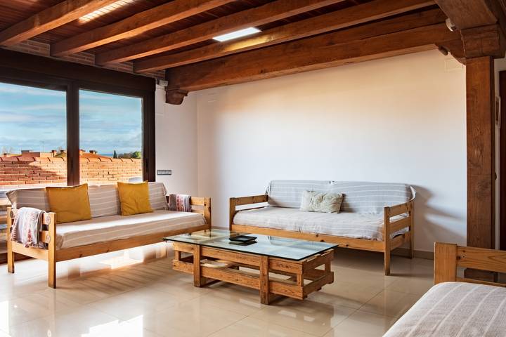 Ferienhaus 'La Chirumba' mit Bergblick, Wi-Fi und Klimaanlage in Aldeatejada, Salamanca Provinz