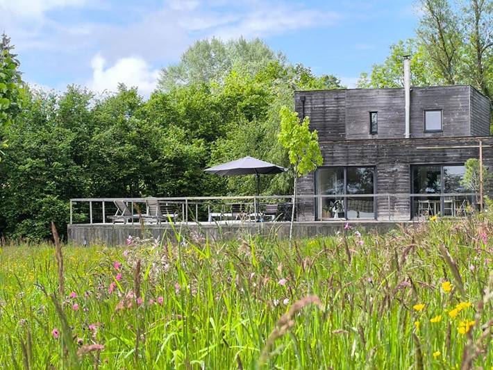 Location de vacances pour 12 personnes, avec jardin et piscine ainsi que vue et sauna à Saint-Jacques-d'Ambur - 2