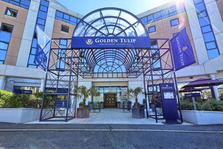 Hôtel pour 2 personnes, avec terrasse et sauna, animaux acceptés à Roissy-en-France - 3