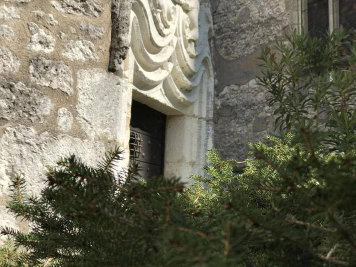 Gîte pour 6 personnes, avec piscine ainsi que vue et jardin à Bouniagues - 4