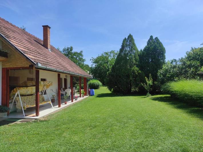 Ferienwohnung für 4 Personen, mit Garten und Terrasse - 1