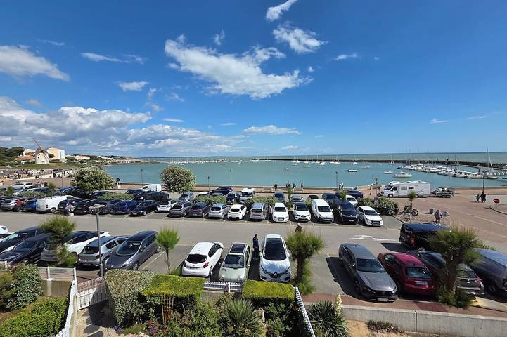 Gîte pour 4 personnes, avec balcon dans Office de Tourisme de Jard sur Mer