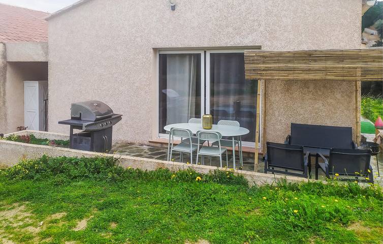 Location de vacances pour 6 personnes, avec terrasse, animaux acceptés à Corbara - 2