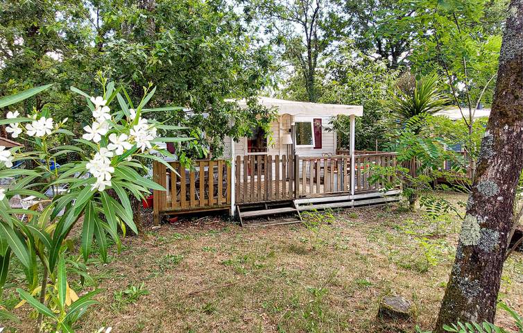 Mobil home pour 4 personnes, avec terrasse ainsi que piscine et jardin à Saint-Paul-lès-Dax - 2