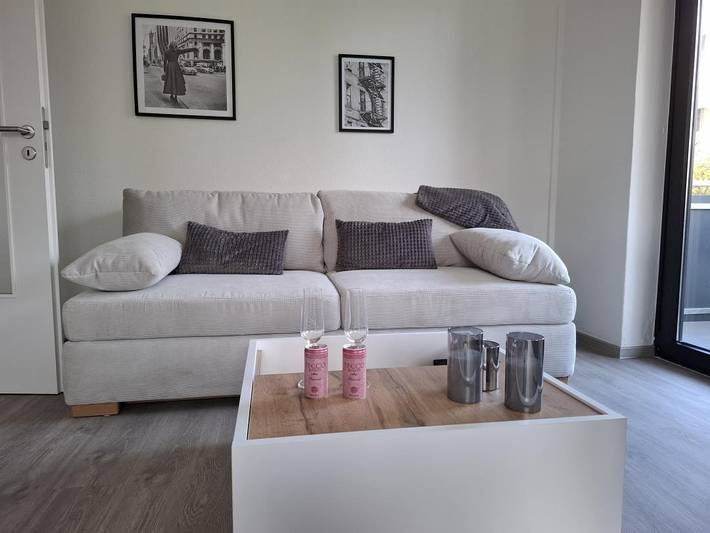 Ferienwohnung für 2 Personen, mit Balkon in Höxter - 2