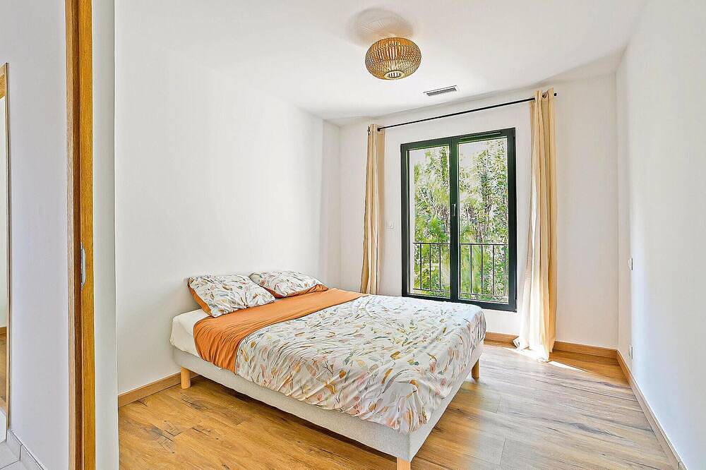 Stunning home in Monteux with Wifi in Monteux, Vaucluse