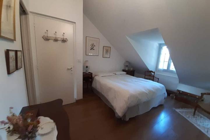 Location de vacances pour 10 personnes, avec jardin à Mesland