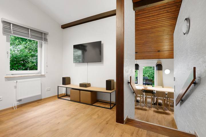 Ferienhaus für 18 Personen, mit Balkon/Terrasse und Terrasse in Stadtkyll - 4