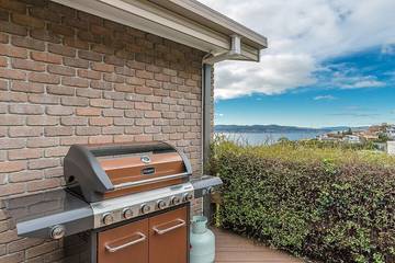 Location de vacances pour 16 personnes, avec balcon et jardin à Hobart
