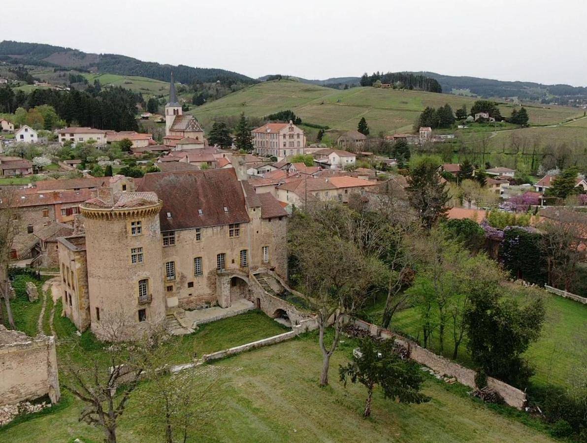 Chateau d'Albon - Maréchale d'Albon in Saint-André-d'Apchon, Région de Roanne