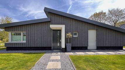 Ferienhaus für 5 Personen, mit Garten und Terrasse in Dirkshorn