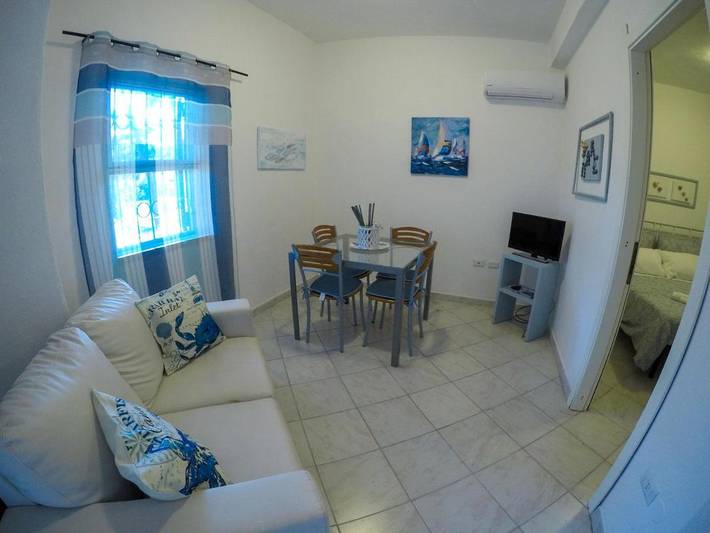Gîte pour 2 personnes, avec vue ainsi que jardin et balcon à Sassari - 3