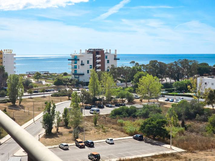 Gîte pour 4 personnes, avec piscine et balcon, adapté aux familles à Portimão - 2