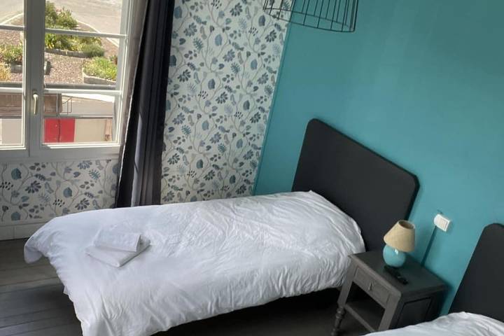 Hôtel pour 2 personnes, avec terrasse, animaux acceptés à Aumale - 2