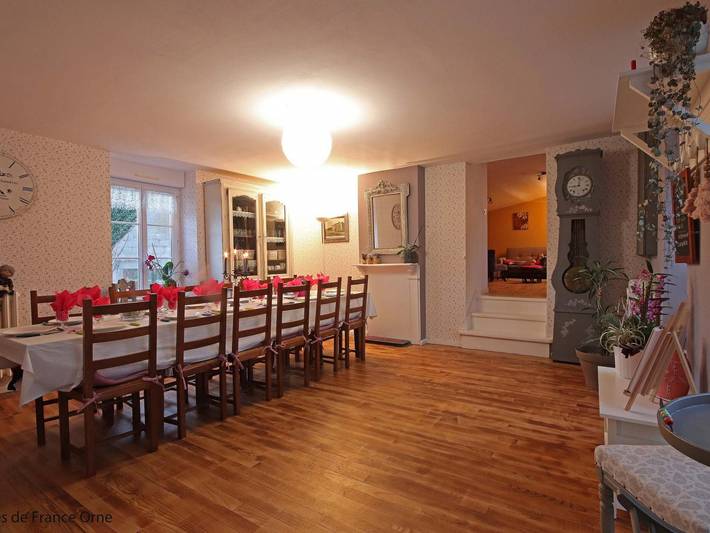Gîte pour 14 personnes, avec jardin dans Orne - 3