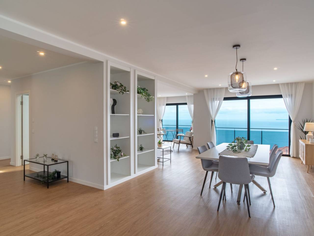 Ferienvilla "Isaac" mit Whirlpool in Santa Cruz (Madeira), Madeira