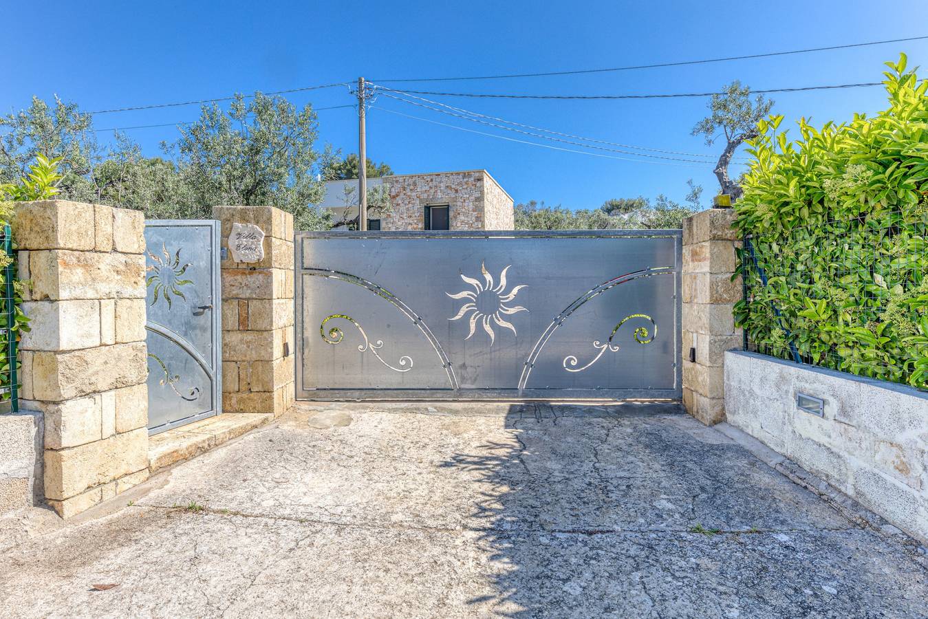Villa Elena avec vue sur la mer, Wi-Fi et climatisation in Salve, Golfe de Tarente