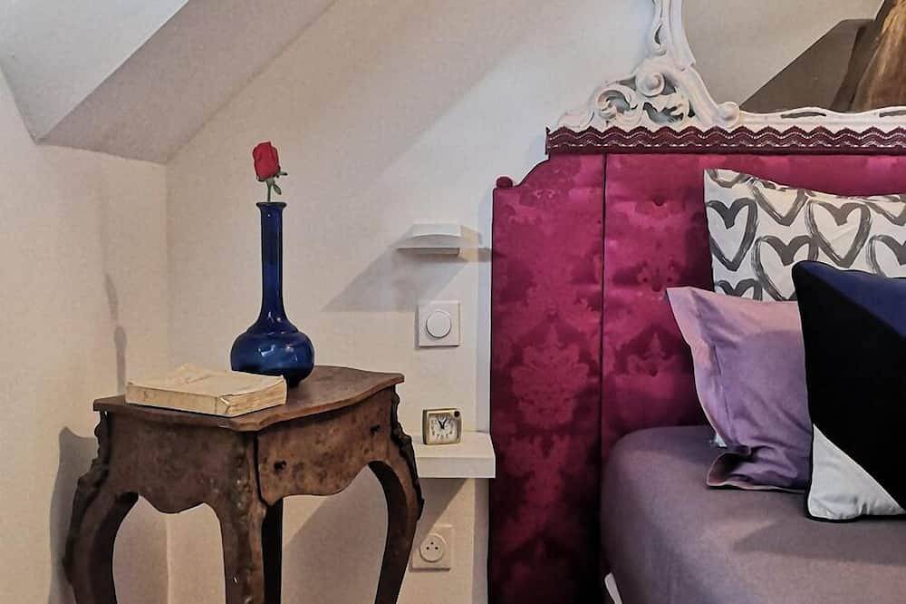 Apartamento entero, Atelier d'Art-vue panoramique in Moret-sur-Loing, Sena y Marne
