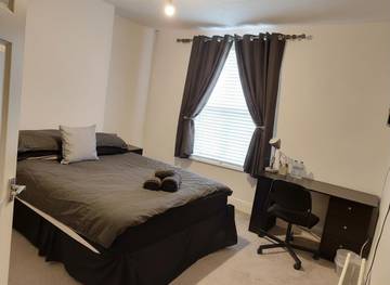 Vacation Rental for 3 Guests in Nottingham, Midlands, Picture 2