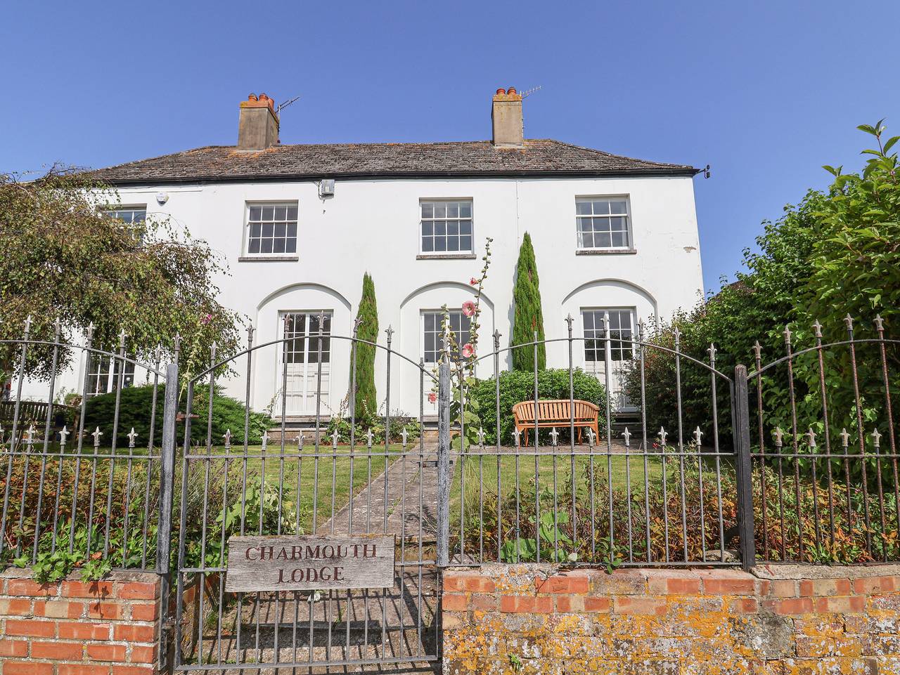 Charmouth Lodge in Charmouth, Dorset