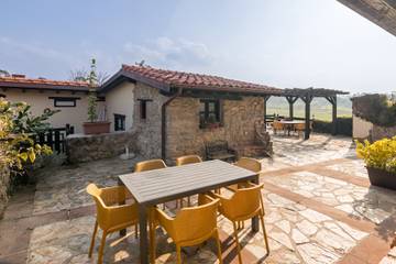Casa Rural para 5 Personas en San Vicente de la Barquera, Provincia de Cantabria, Foto 1