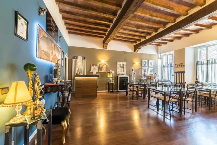 Alojamiento y desayuno para 4 personas, con jacuzzi y balcón - 1